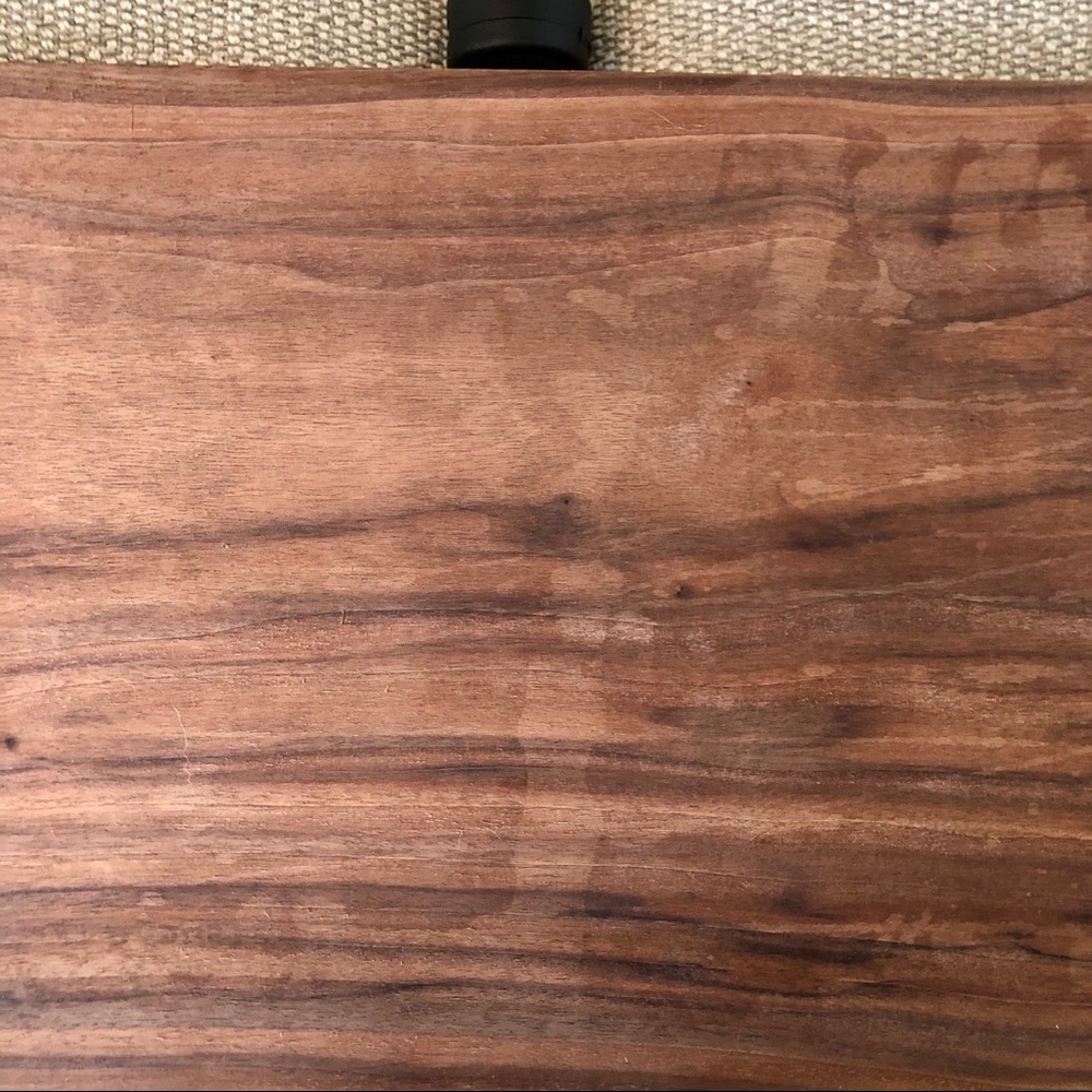 John Boos 21"x12" Rustic Edge Walnut Cutting Board - Picture 7 of 14